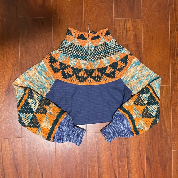 NWOT Free People Swit The Small Stuff Mock Neck Top In Blue Combo (XS) - Picture 2 of 3